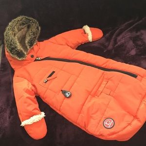 Baby bunting, snow suit